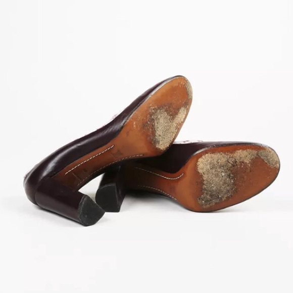 *AVAILBLE* Louis Vuitton pumps size 40, Us 9 - Picture 3 of 3